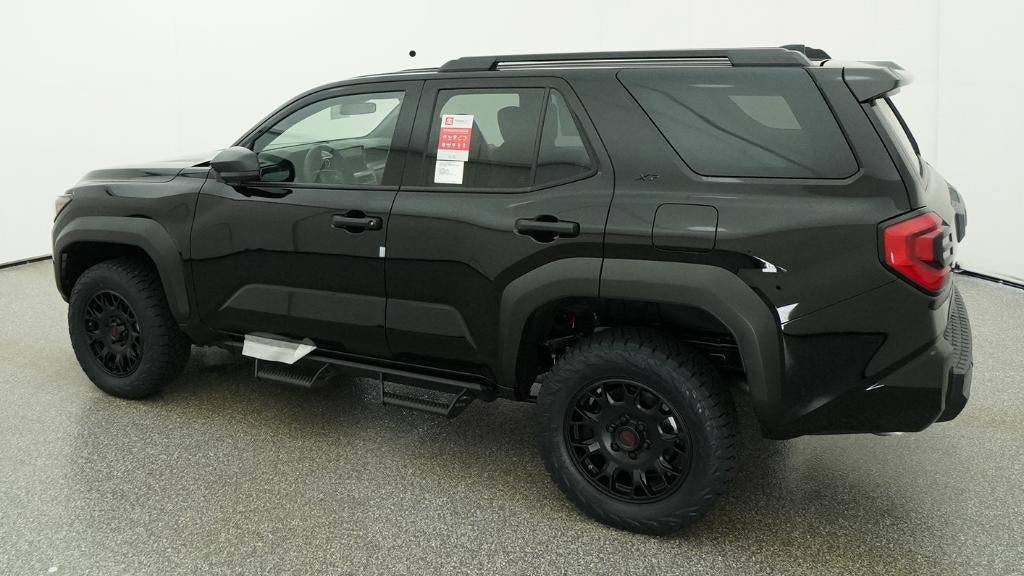 New 2026 Toyota 4Runner SR5 AWD/4WD image 4