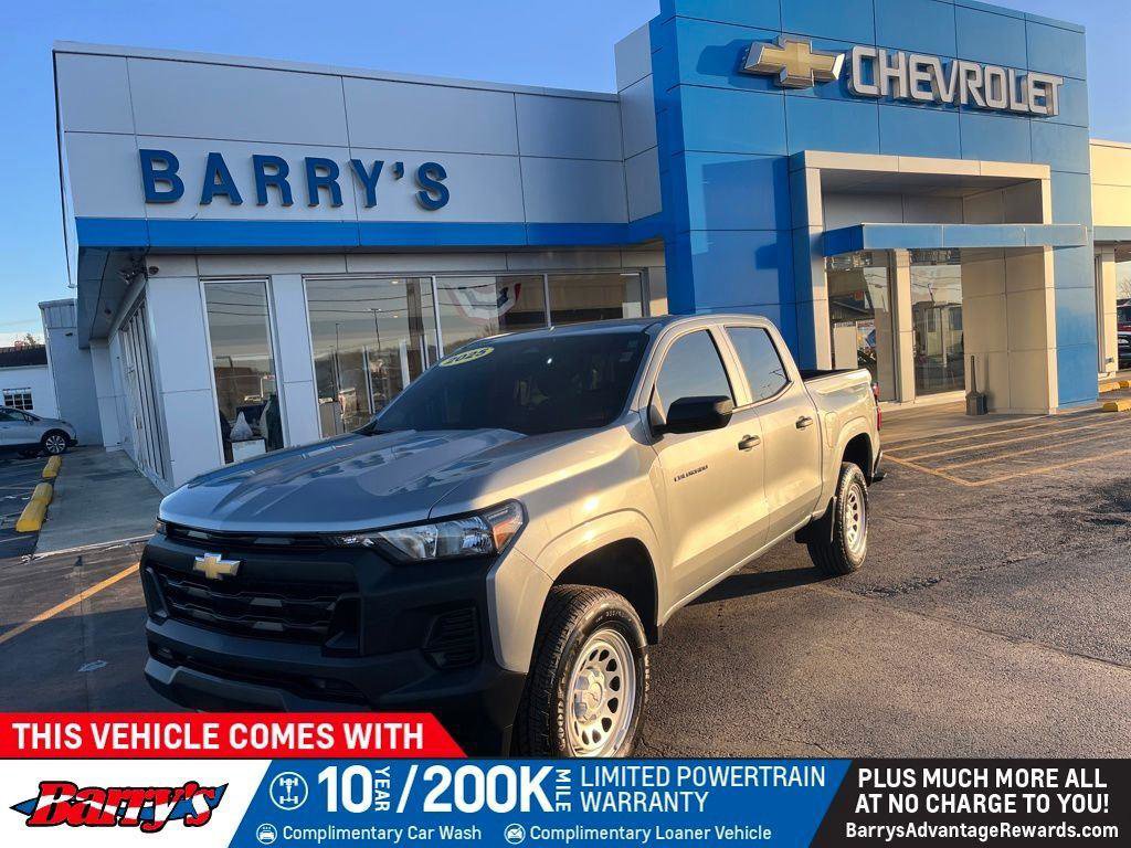 Used 2025 Chevrolet Colorado W/T w/ WT Convenience Package II image 1