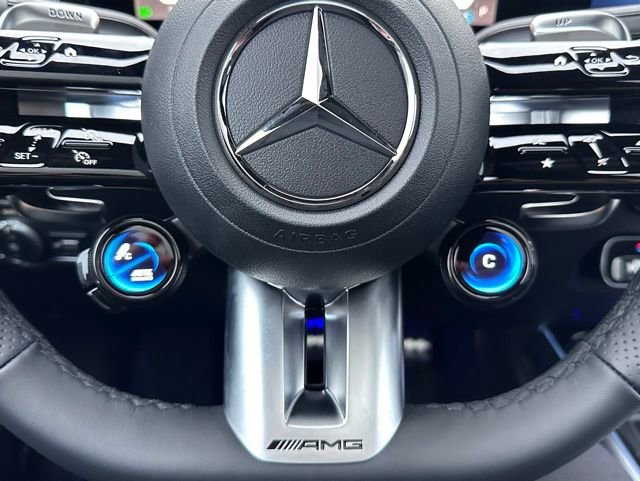 New 2026 Mercedes-Benz GLB 35 AMG 4MATIC image 18