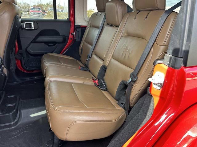 Used 2023 Jeep Wrangler Unlimited Rubicon w/ Cold Weather Group image 21