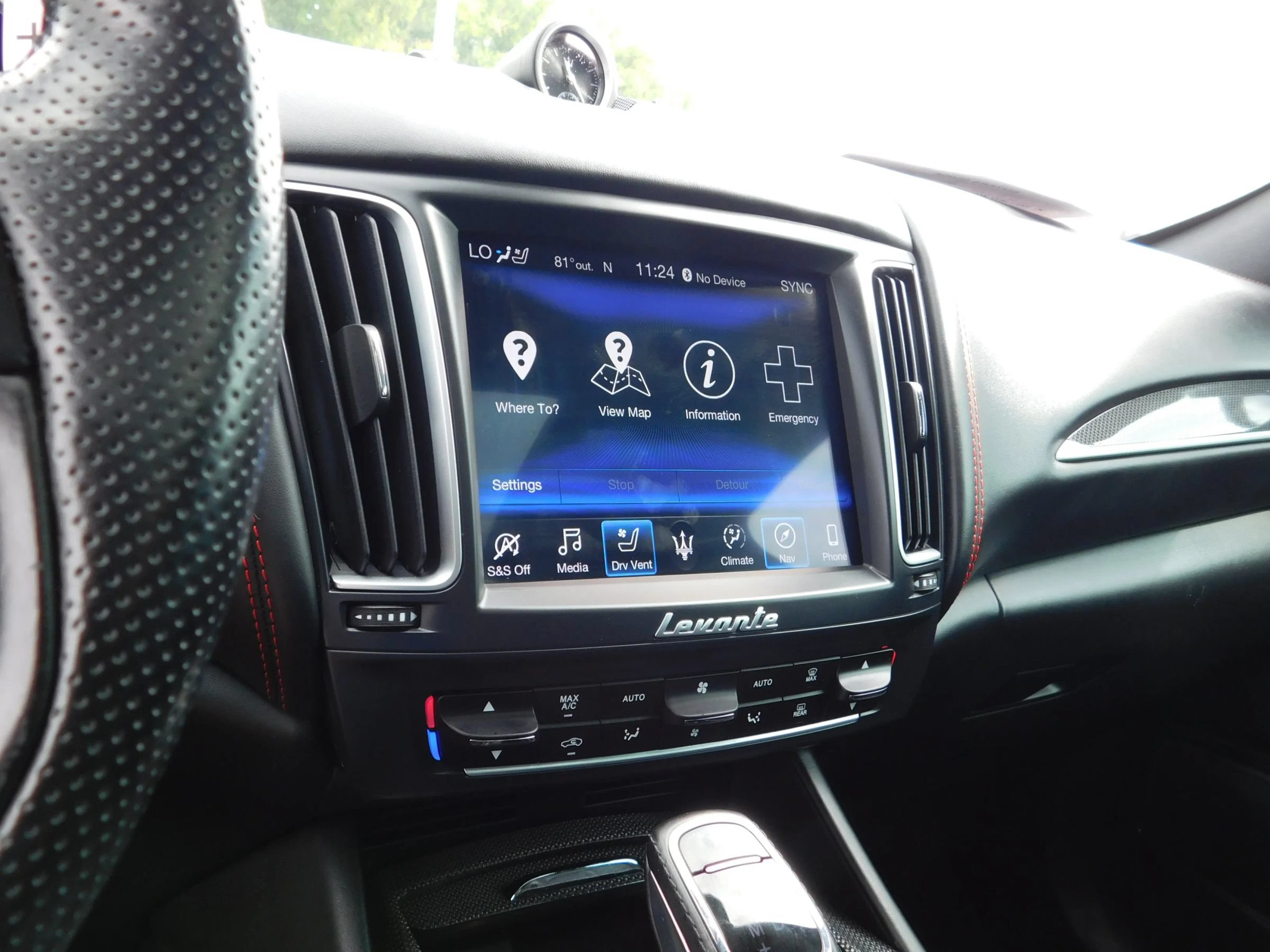 Used 2020 Maserati Levante S GranSport AWD/4WD image 23