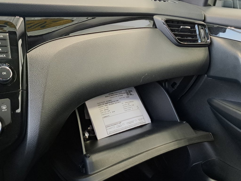 Used 2022 Nissan Rogue Sport SL image 20