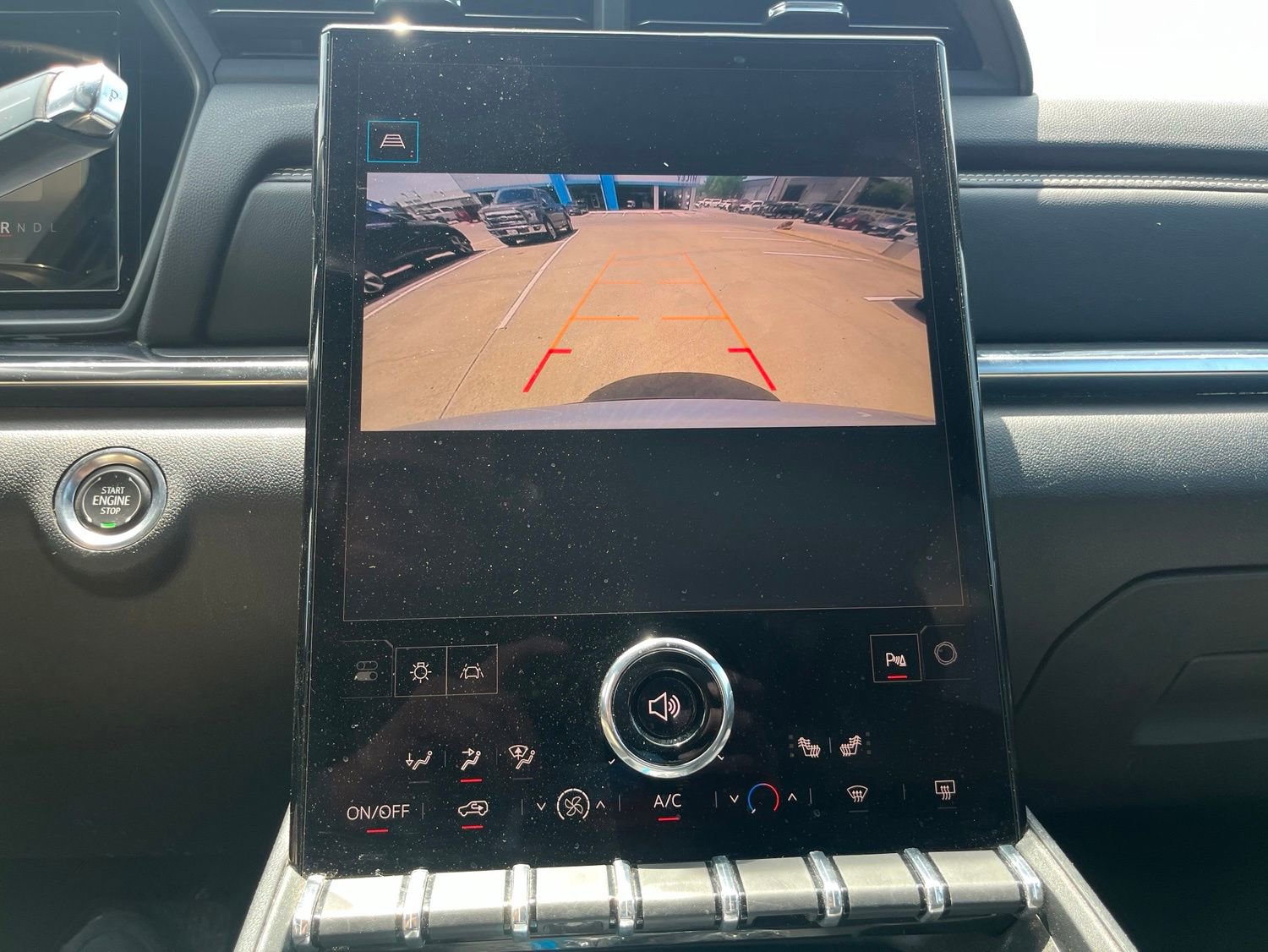 Used 2025 GMC Terrain Elevation AWD/4WD image 12