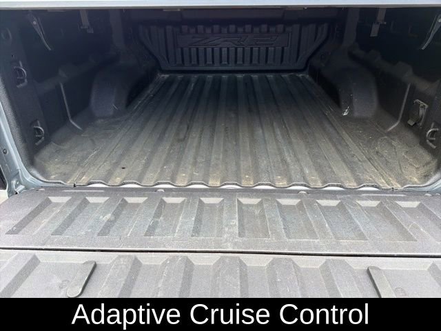 Used 2024 Chevrolet Colorado ZR2 w/ Technology Package AWD/4WD image 16