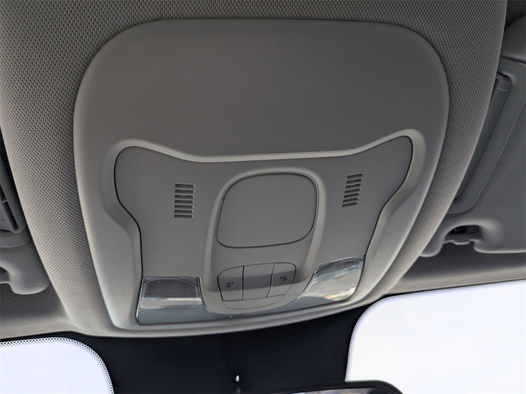 Used 2020 Jeep Renegade Sport image 21