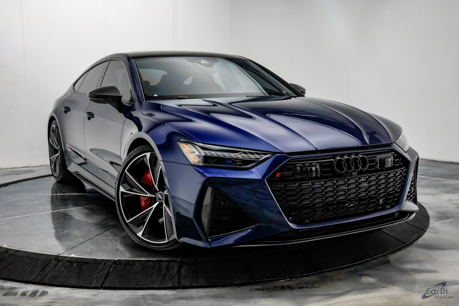 Used 2021 Audi RS 7 Sportback w/ Carbon Optic Package AWD/4WD image 24