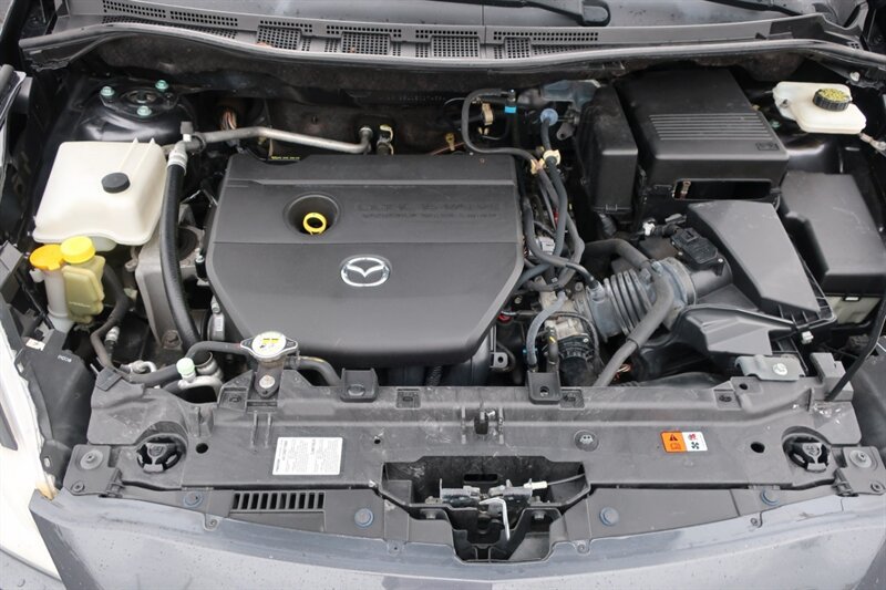Used 2014 MAZDA MAZDA5 Sport FWD image 32
