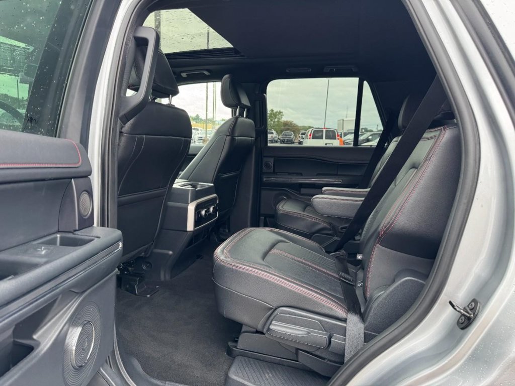 Certified 2024 Ford Expedition Limited AWD/4WD image 10
