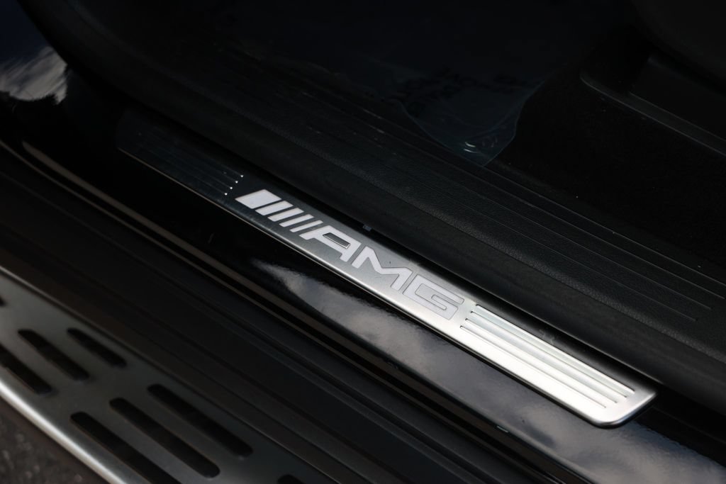 Used 2024 Mercedes-Benz GLS 63 AMG 4MATIC image 25
