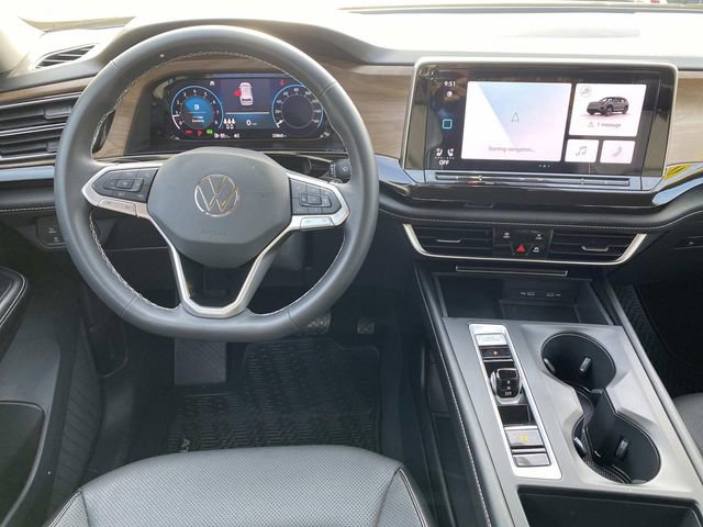 Used 2024 Volkswagen Atlas SE image 5