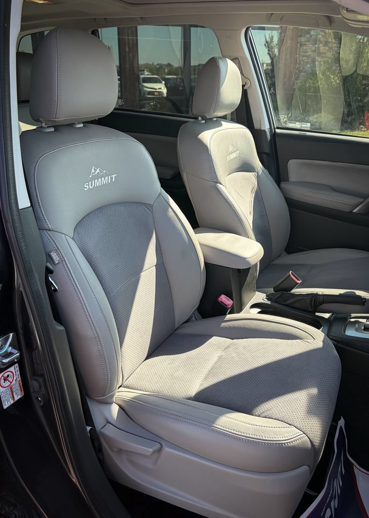 Used 2014 Subaru Forester 2.5i Premium w/ All-Weather Package AWD/4WD image 26