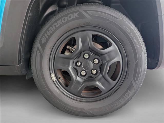 Used 2019 Jeep Renegade Sport FWD image 21