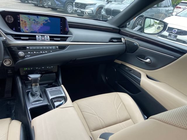 Certified 2021 Lexus ES 350 Ultra Luxury w/ Accessory Package 2 FWD image 14