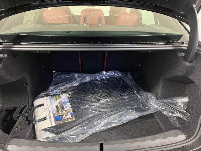 New 2026 BMW 330i xDrive Sedan w/ M Sport Package AWD/4WD image 17