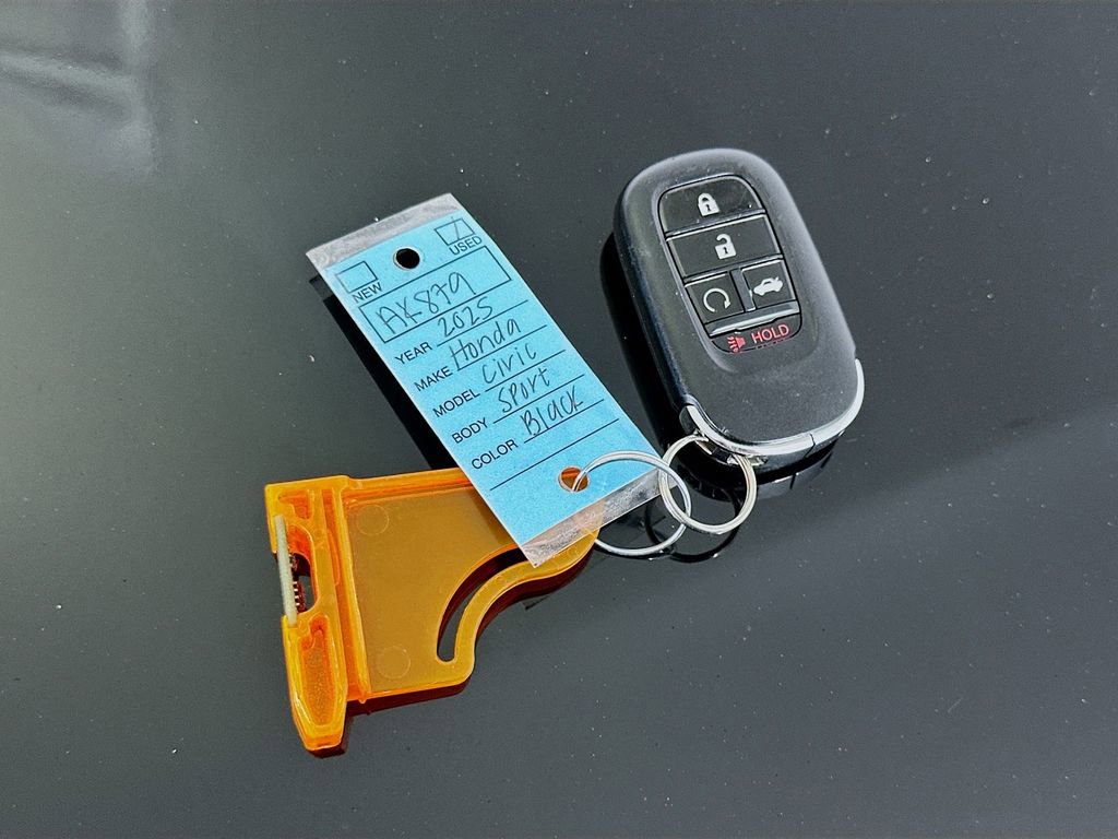 Used 2025 Honda Civic Sport image 32