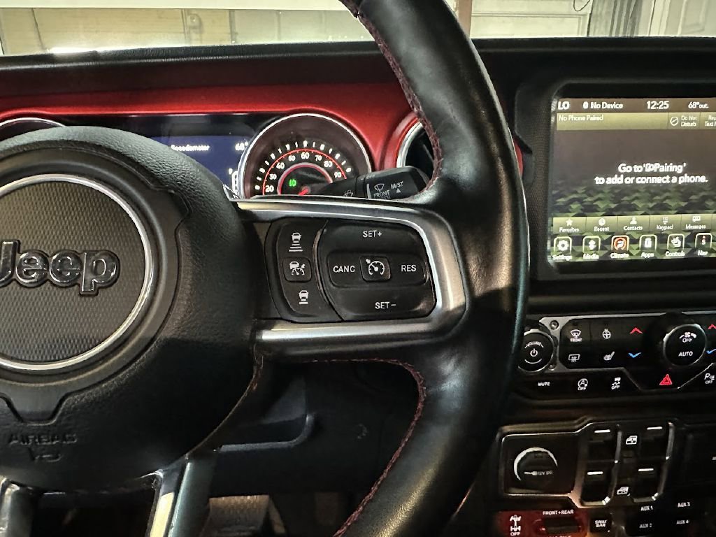 Used 2020 Jeep Wrangler Unlimited Rubicon w/ Advanced Safety Group image 21