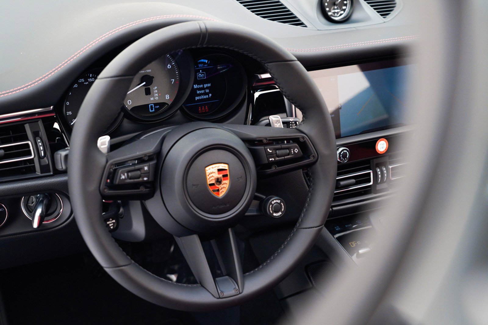 New 2026 Porsche Macan S AWD/4WD image 23