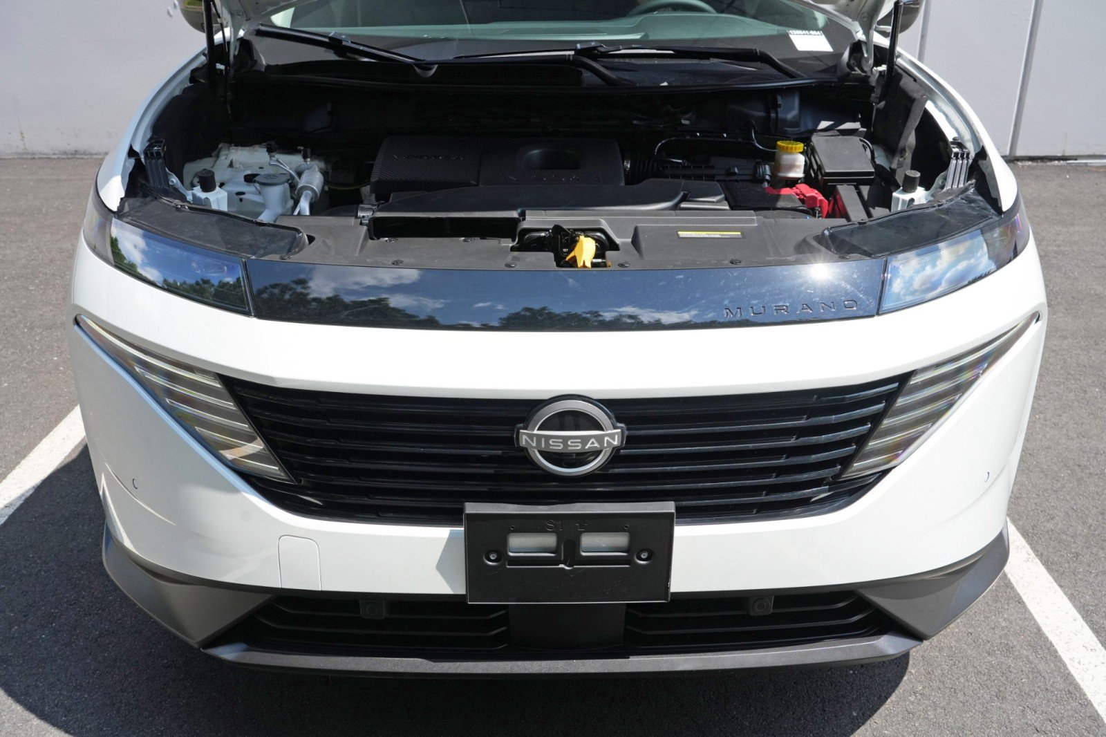 Used 2025 Nissan Murano SV AWD/4WD image 7