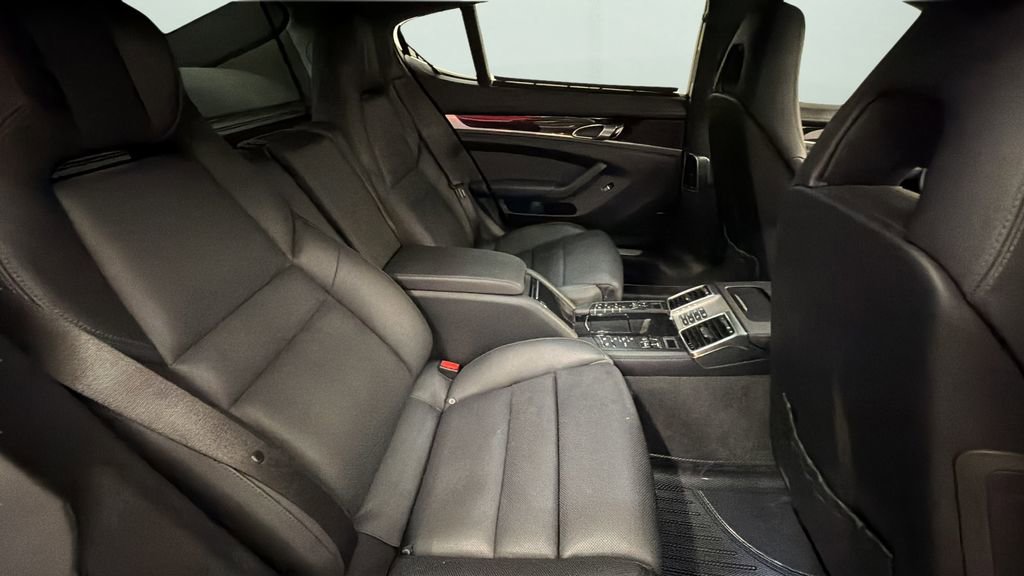 Used 2014 Porsche Panamera 4S Executive AWD/4WD image 14