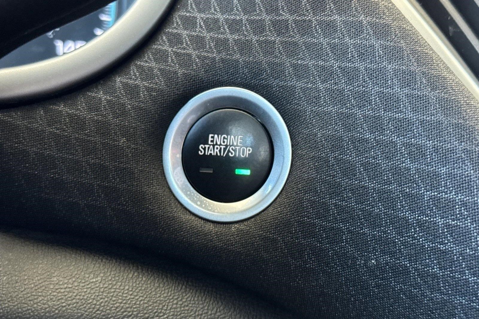 Used 2023 Chevrolet Malibu LT image 32