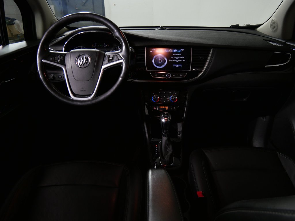Used 2019 Buick Encore Essence FWD image 17
