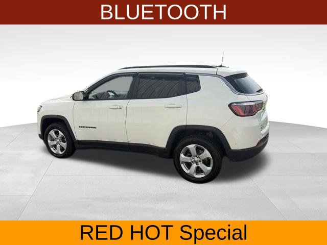 Used 2020 Jeep Compass Latitude w/ Cold Weather Group AWD/4WD image 4