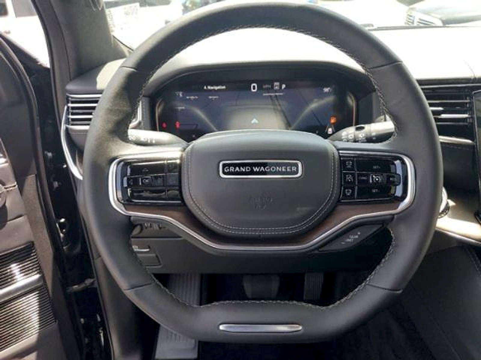 New 2023 Jeep Grand Wagoneer Series II w/ Premium Group II AWD/4WD image 16