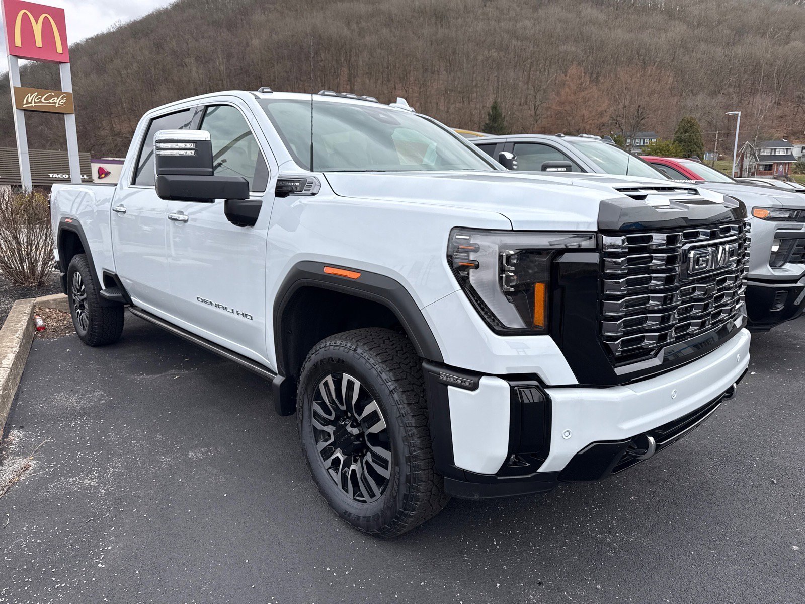 New 2026 GMC Sierra 2500 Denali Ultimate w/ Max Trailering Package image 3