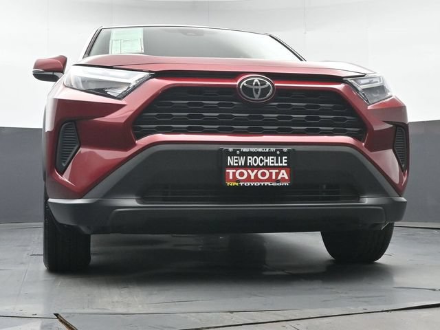 Certified 2023 Toyota RAV4 LE AWD/4WD image 35