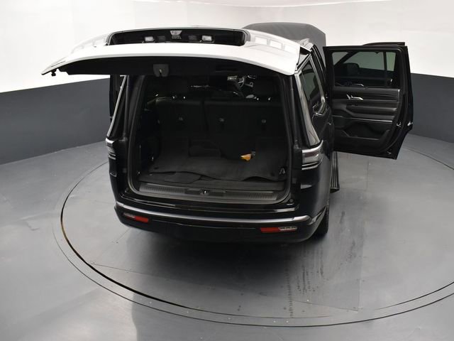 New 2026 Jeep Grand Wagoneer Summit w/ Rear Seat Video Group I image 23