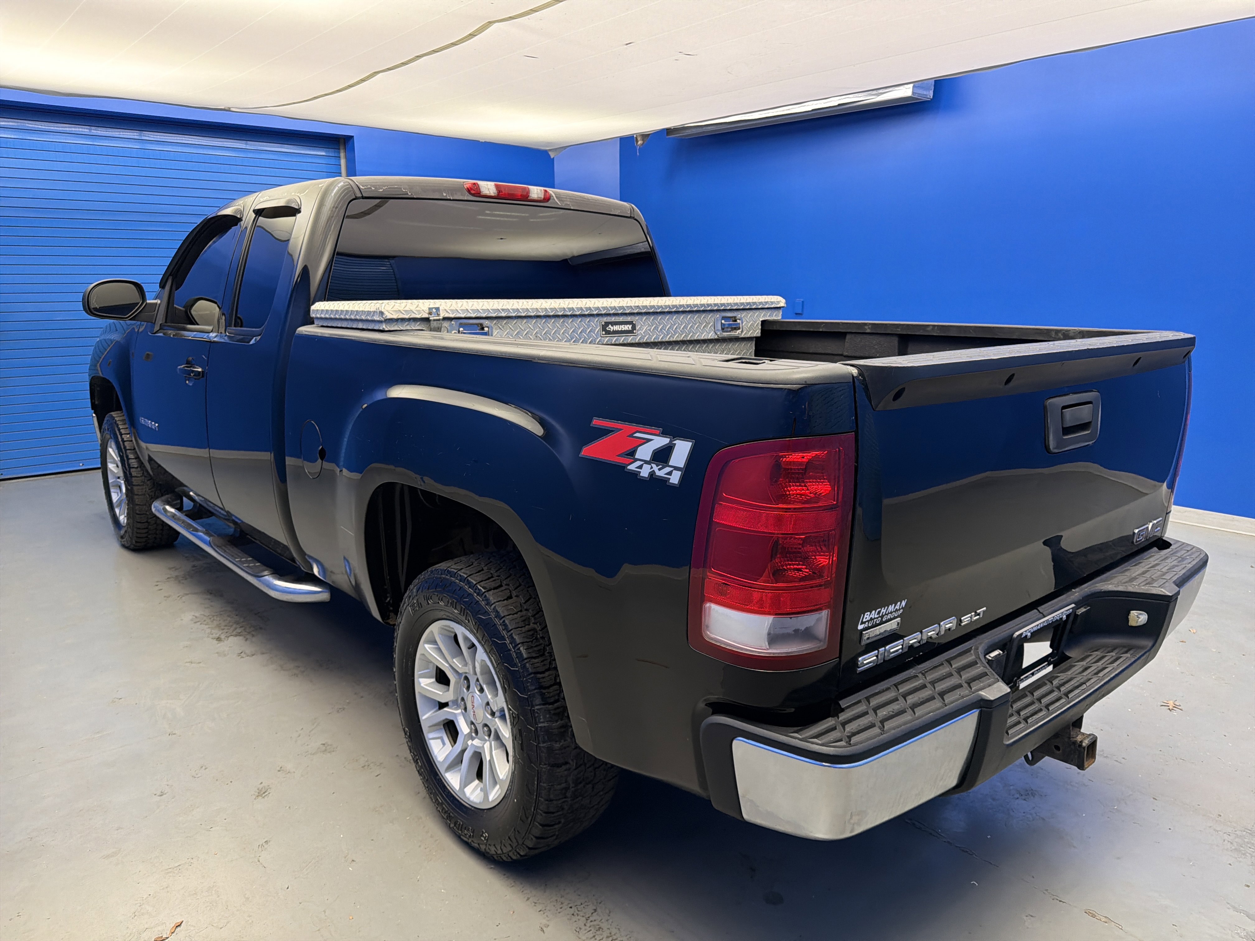 Used 2012 GMC Sierra 1500 SLT w/ Suspension Package, Off-Road image 5