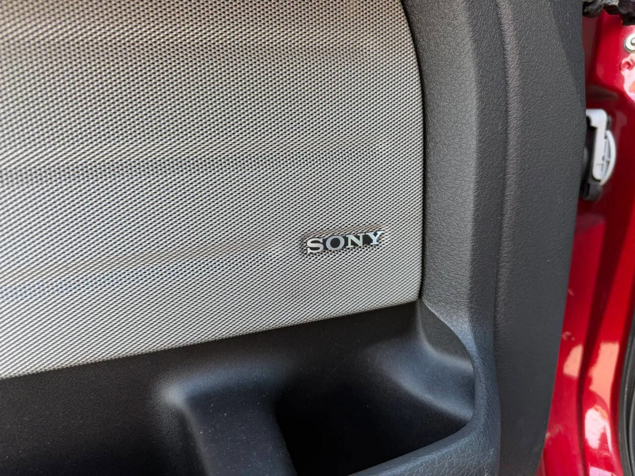 Used 2014 Ford F150 Platinum image 19