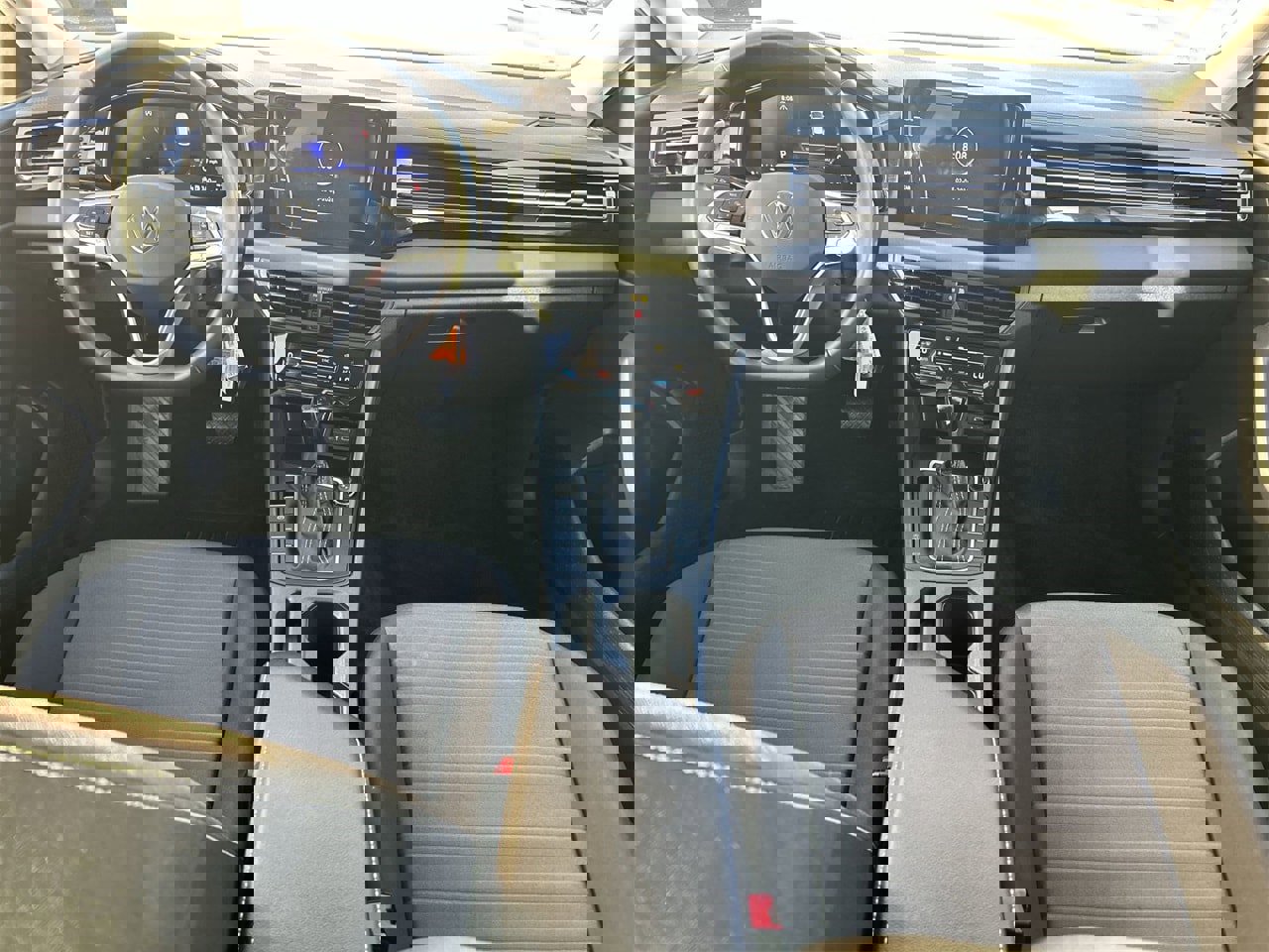 Certified 2025 Volkswagen Jetta S image 11