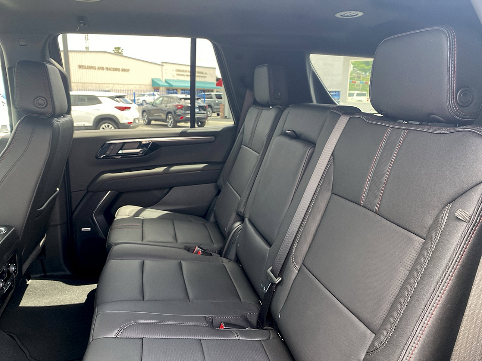 New 2026 Chevrolet Tahoe RST w/ Comfort Package AWD/4WD image 33