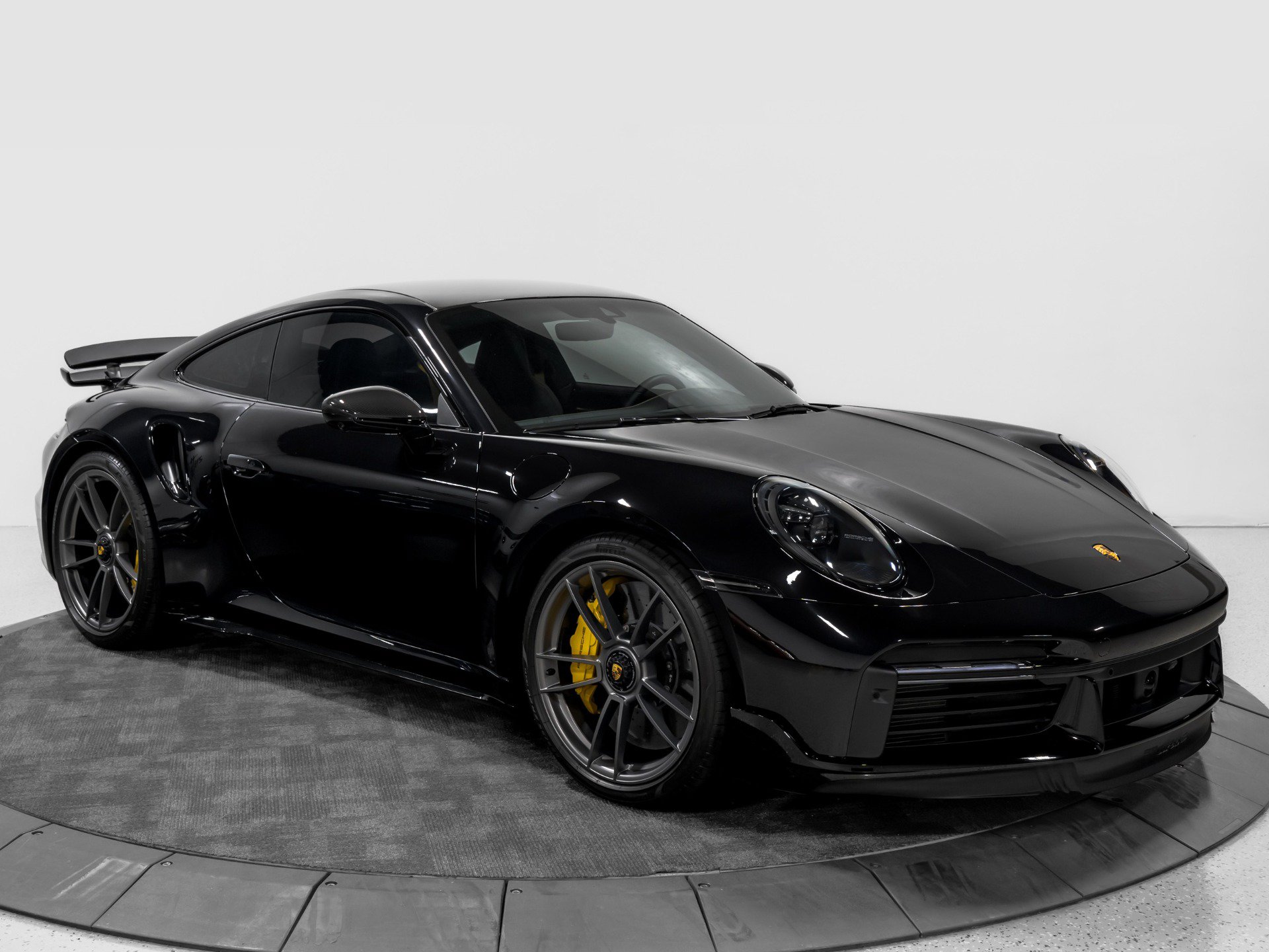 Used 2025 Porsche 911 Turbo S AWD/4WD image 11