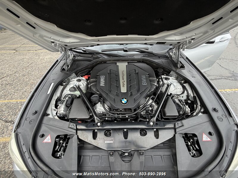 Used 2014 BMW 750Li w/ Executive Package RWD image 17