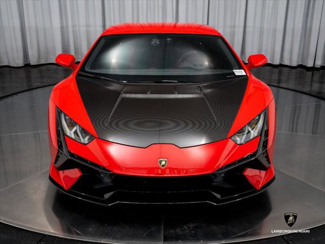 Used 2024 Lamborghini Huracan Tecnica RWD image 3