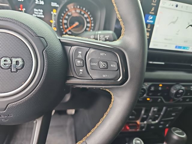Used 2024 Jeep Gladiator Sport AWD/4WD image 18
