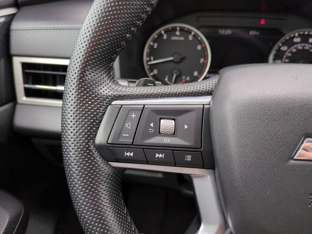 Used 2024 Mitsubishi Outlander SE FWD image 20