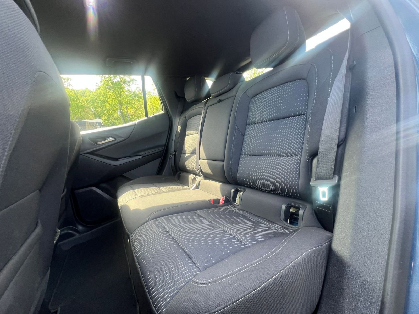 Used 2025 Chevrolet Equinox LT image 33