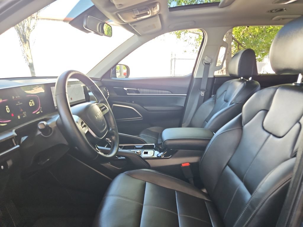 Used 2023 Kia Telluride EX AWD/4WD image 24