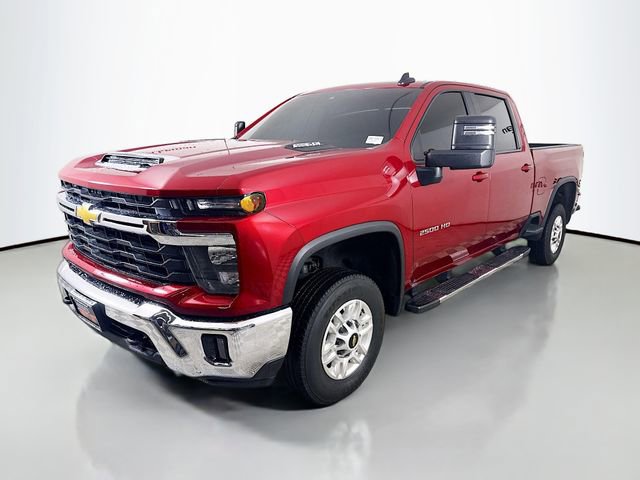 Used 2024 Chevrolet Silverado 2500 LT w/ Convenience Package image 4
