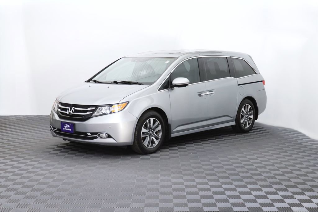 Used 2016 Honda Odyssey Touring image 5