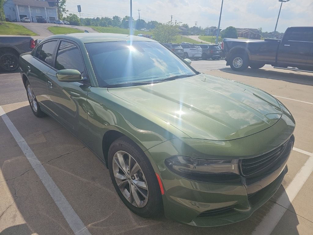 Certified 2022 Dodge Charger SXT w/ Cold Weather Package AWD/4WD image 6