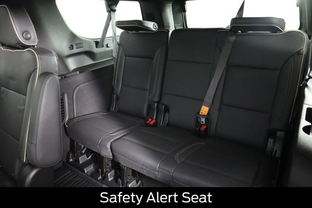Used 2021 GMC Yukon XL SLT w/ SLT Premium Package image 36