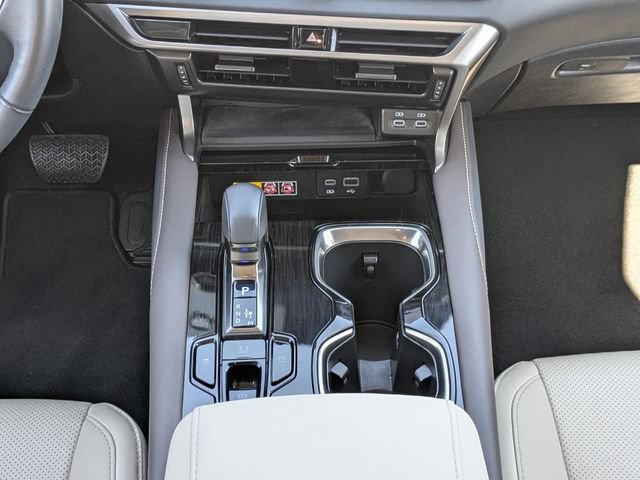 Used 2024 Lexus RX 350 FWD w/ Technology Package image 20