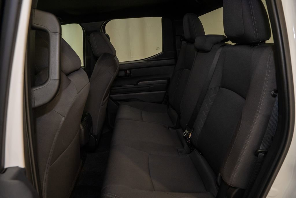 Used 2025 Toyota Tacoma SR5 image 7