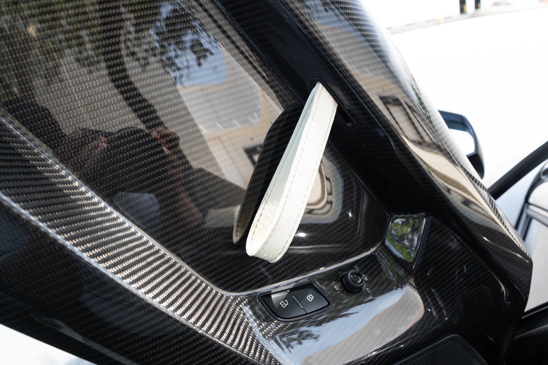 Used 2020 Lamborghini Aventador SVJ AWD/4WD image 51