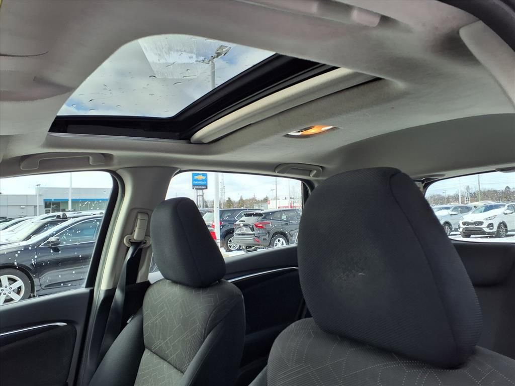 Used 2015 Honda Fit EX image 18