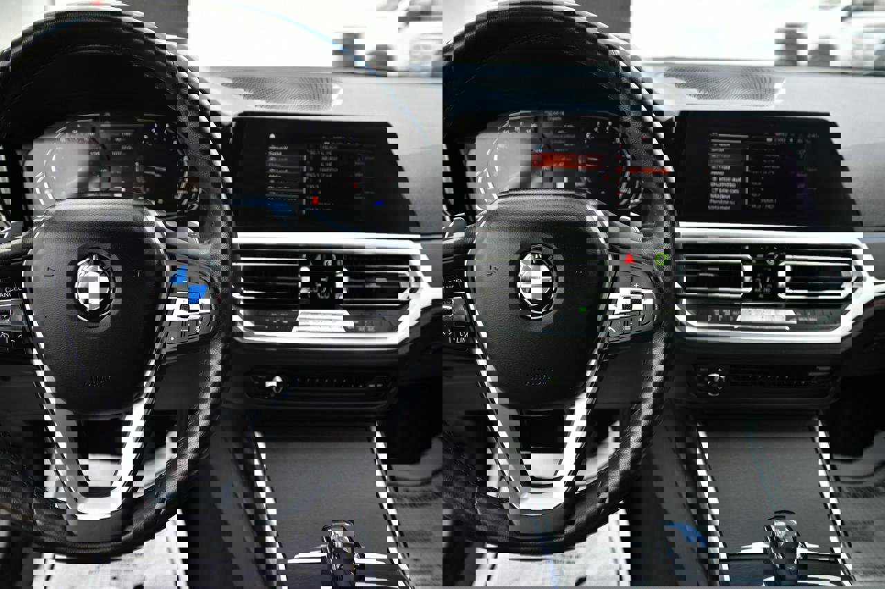 Used 2021 BMW 330i Sedan w/ Convenience Package image 22